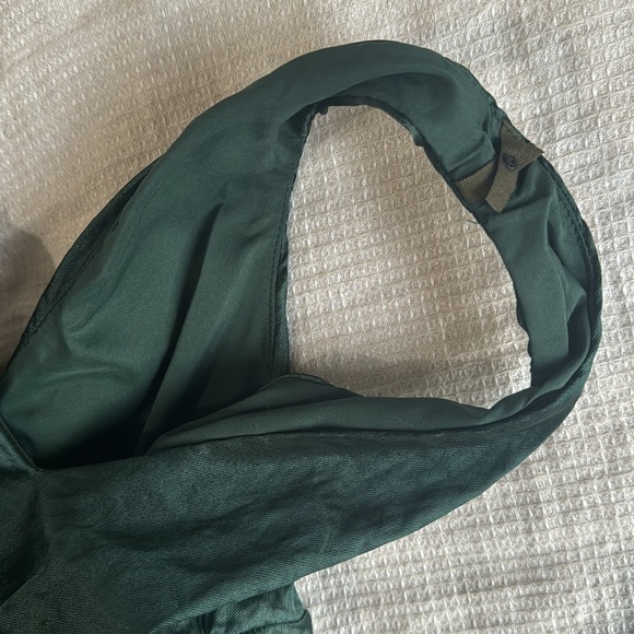 Nicole Miller Ruched Green Dress, size 8 - Picture 10 of 10